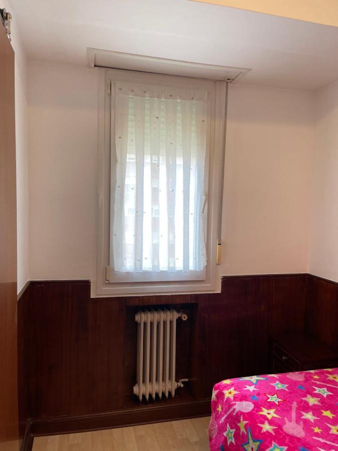 Habitacion Con Bano Privado Bilbao Exterior foto